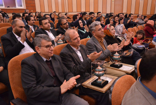 Distinguish Researcher of the year, Isfahan Province, 2020.