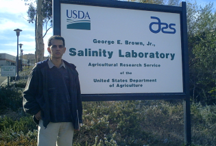 Soil Salinity Lab., USA, CA, Riverside