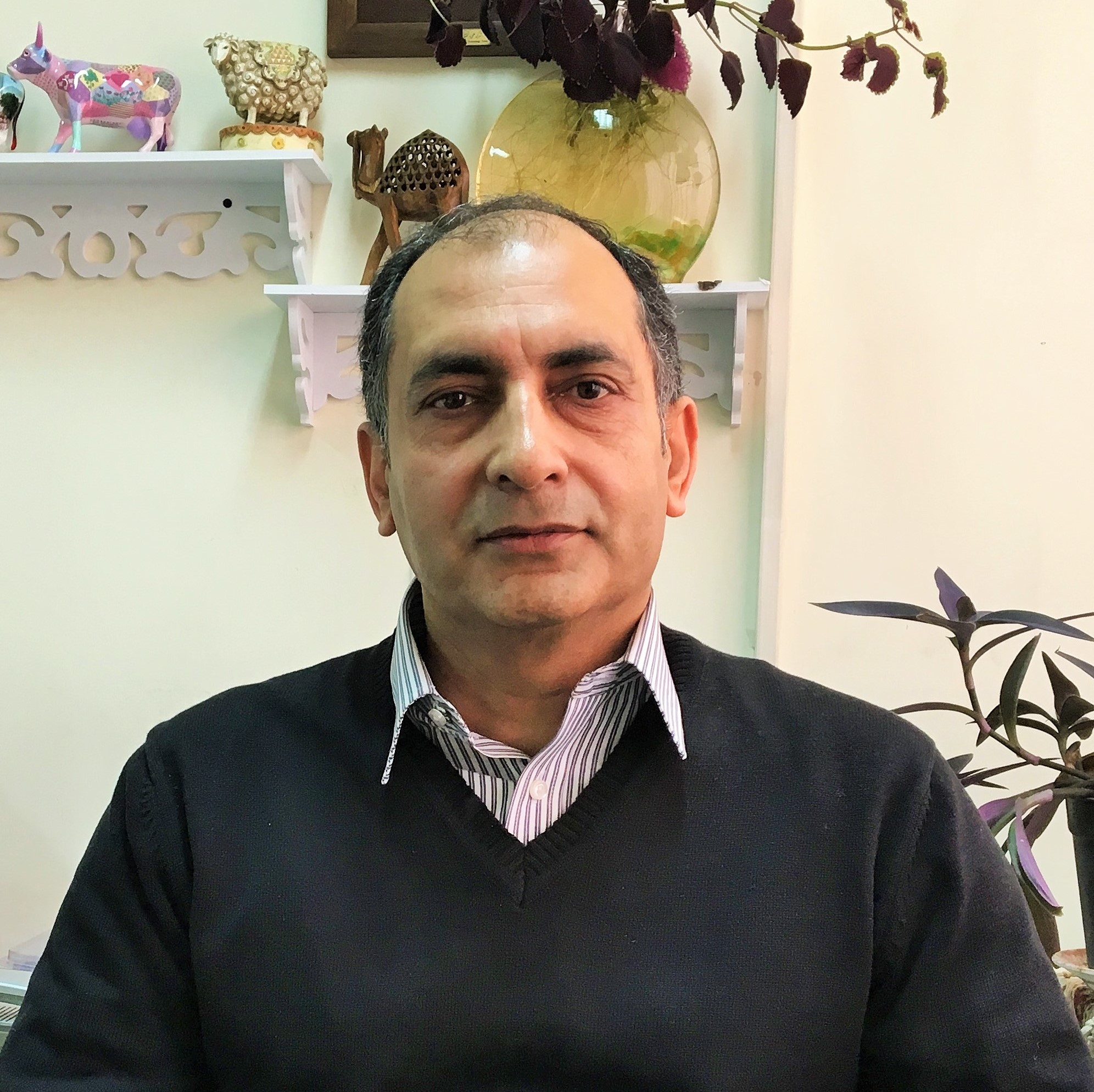 Dr. Ahmad Riasi (Emeritus Professor) | People